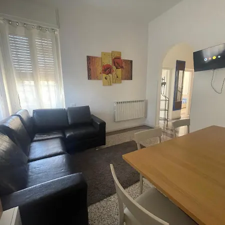 Casa vacanze Nonna Prassede Incantevole In Casa Indipendente .. *