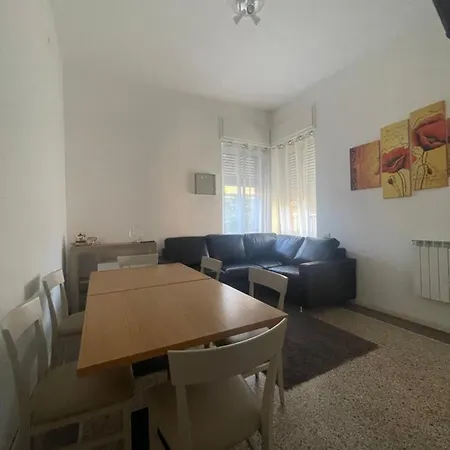 Nuova Nonna Prassede Con Giardino E Posto Auto Dom wakacyjny