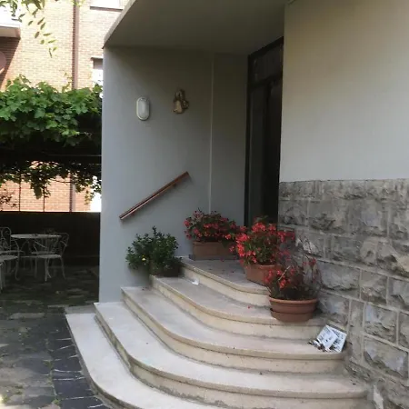 Nuova Nonna Prassede Con Giardino E Posto Auto * Lecco